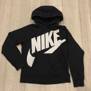 Nike Mens Pullover Graphic Hoodie with kangaroo pocket/Size S/Black